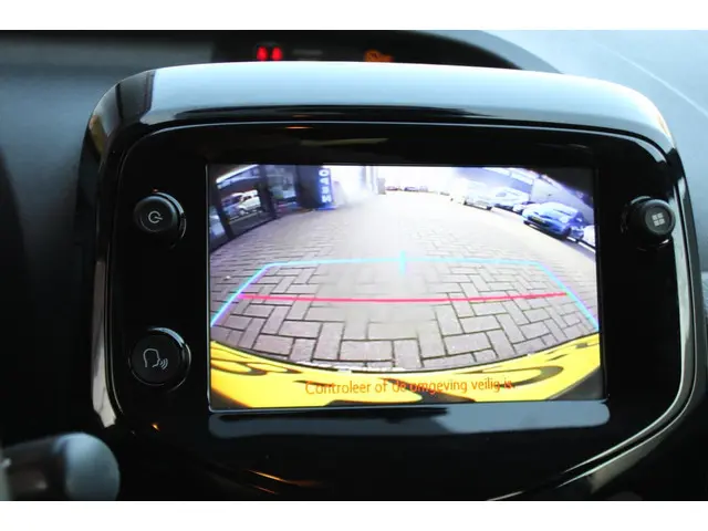 Peugeot 108 1.0 e-VTi Blue Lease 2019 Benzine 24