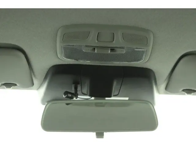 Suzuki Ignis 1.2 Stijl Smart Hybrid 2017 Benzine 33