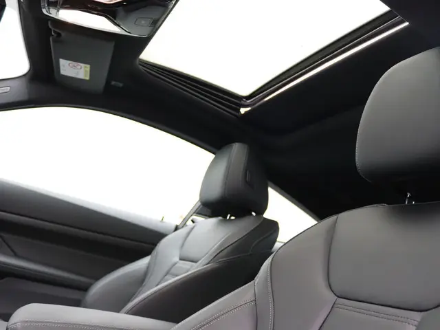 BMW 4 Serie Coupé 420i 2024 Benzine 12