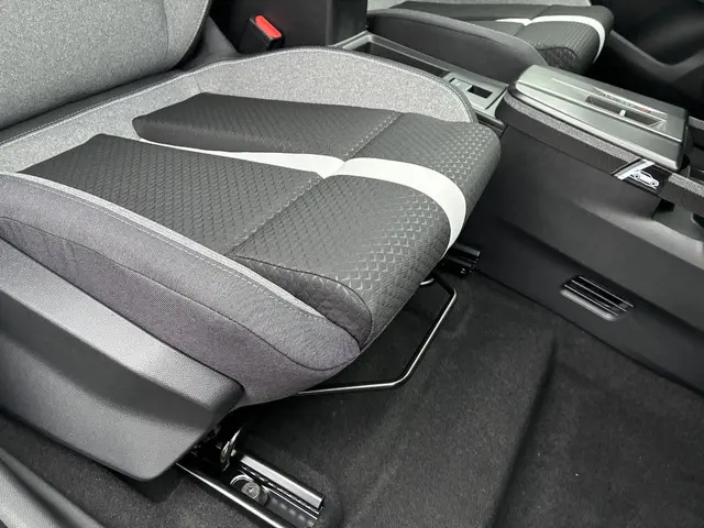 Opel Frontera Electric GS 44 kWh 2026 Elektrisch 37