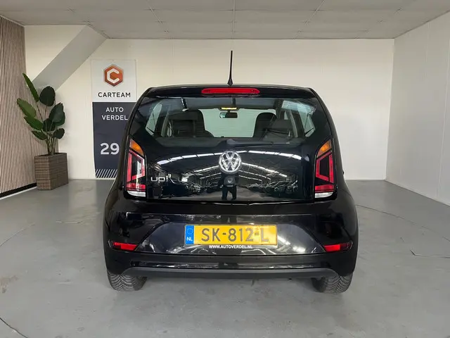 Volkswagen up! 1.0 BMT high up! Airco, LMV 2017 Benzine 11