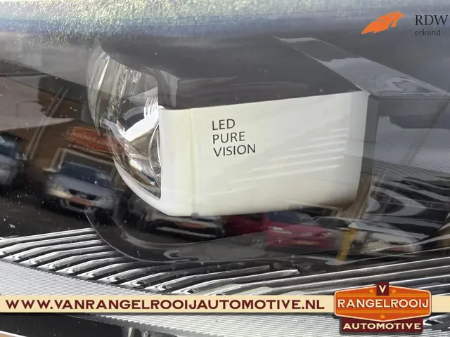 Renault Mégane Estate 1.3 TCe Bose 2019 Benzine 18