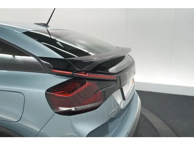 Citroën C4 Puretech 130 Plus 2024 Benzine 26