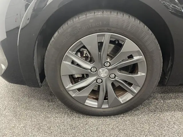 Peugeot e-208 EV Active Pack 50 kWh 2023 Elektrisch 26