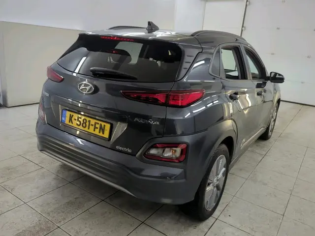Hyundai Kona 2