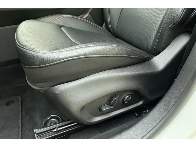 Jeep Compass 1.5T e-Hybrid S 2024 Hybride Benzine 18