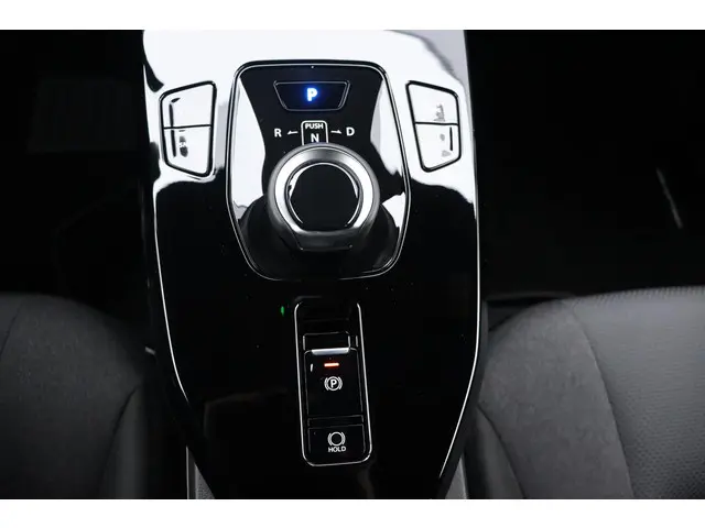 Toyota Urban Cruiser Dynamic 61 kWh, 2026 Elektrisch 19