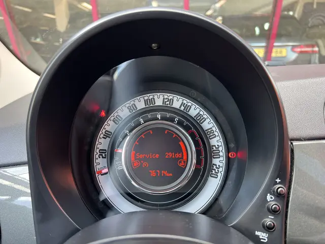 Fiat 500 0.9 TwinAir Turbo Lounge 2017 Benzine 24