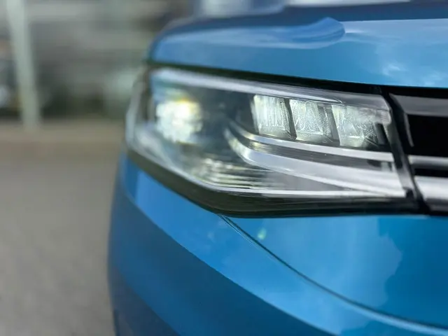 Volkswagen Caddy 1.5 TSI DSG Style 5p 2021 Benzine 11