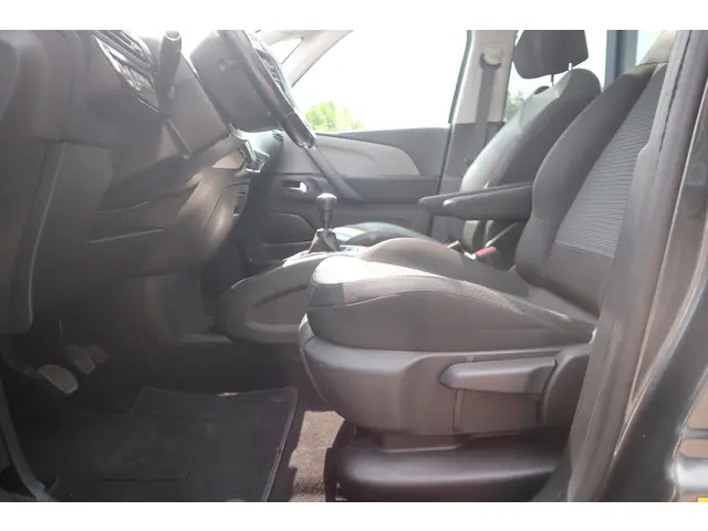 Citroën Grand C4 Picasso 1.6 THP Business 2015 Benzine 17