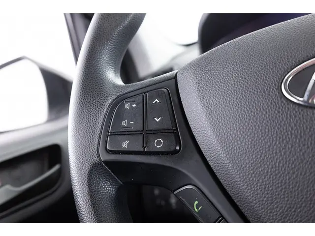 Hyundai i10 1.0i Comfort | AIRCO | BLUETOOTH . 2019 Benzine 15