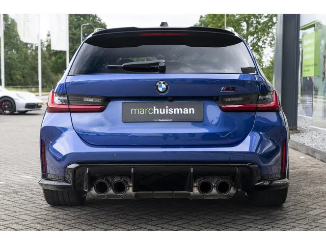 BMW M3 3-serie Touring xDrive Competition 2023 Benzine 47
