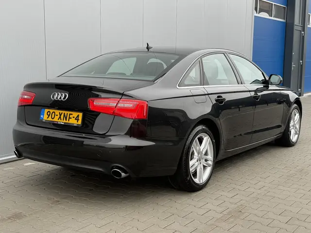 Audi A6 Limousine 2.8 FSI Pro Line Plus 2013 Benzine 5