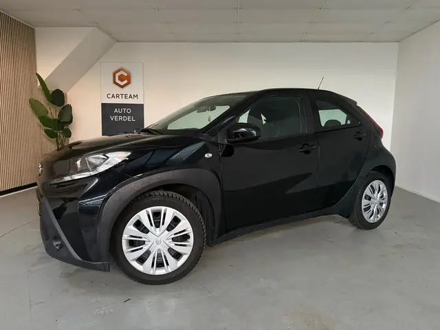 Toyota Aygo X 1.0 VVT-i MT Play Airco 2022 Benzine 4