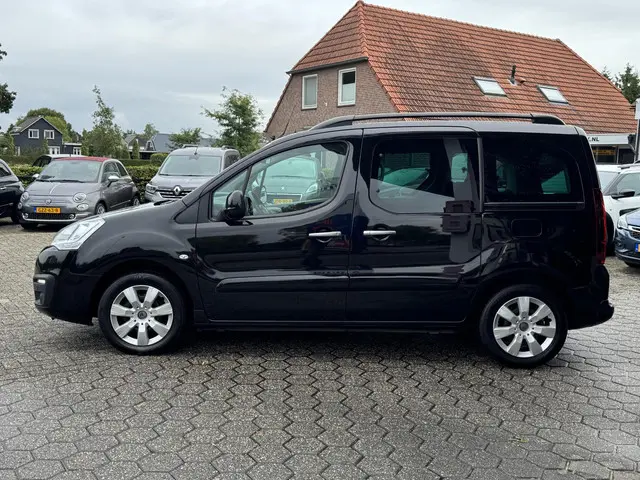 Citroën Berlingo 1.2 PureTech XTR 2018 Benzine 4