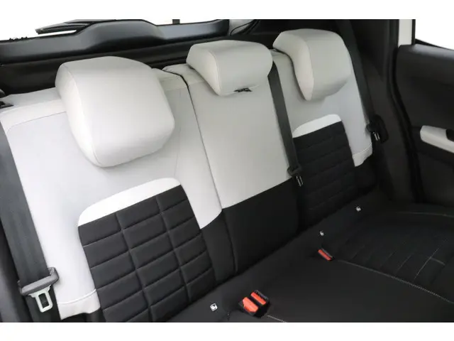 Citroën C3 1.2 Turbo 100pk Max 2025 Benzine 15