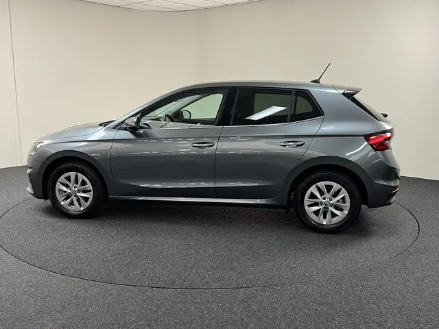 Škoda Fabia 1.0 TSI Selection 116 PK DSG 2024 Benzine 4