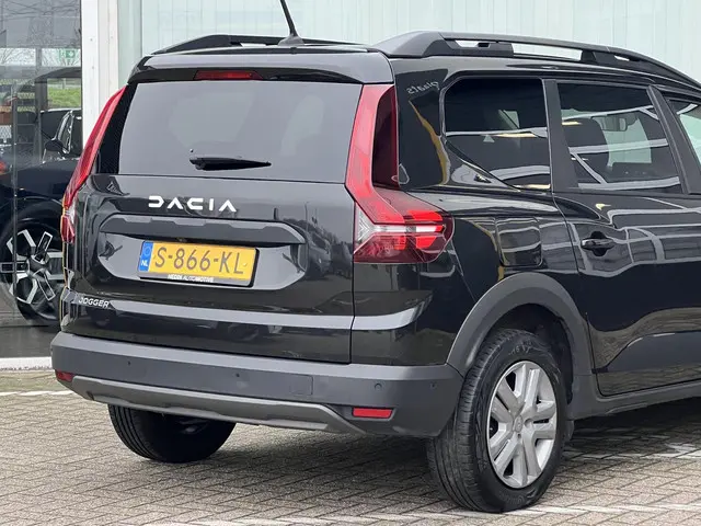 Dacia Jogger 1.0 TCe 110 Expression 7p. 2023 Benzine 12