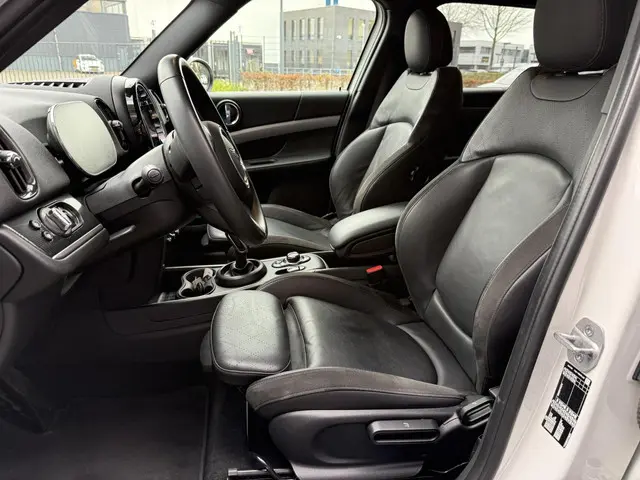 MINI Countryman 1.5 Cooper Classic 2023 Benzine 9