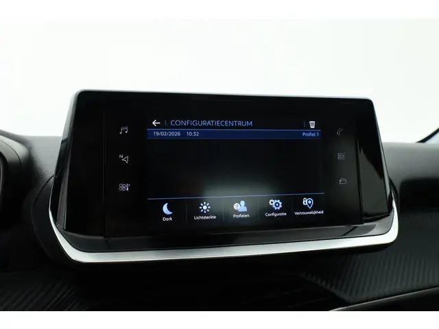 Peugeot 208 1.2 PureTech Active - Automaat 2022 Benzine 27