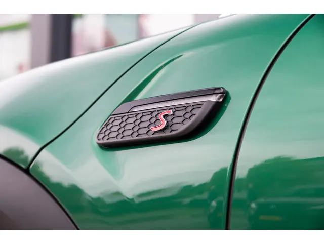 MINI Cooper S 2.0 Resolute Edition 2023 Benzine 41