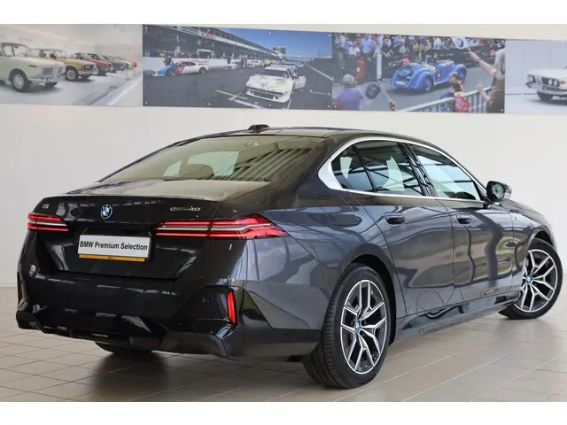 BMW i5 eDrive40 2025 Elektrisch 2
