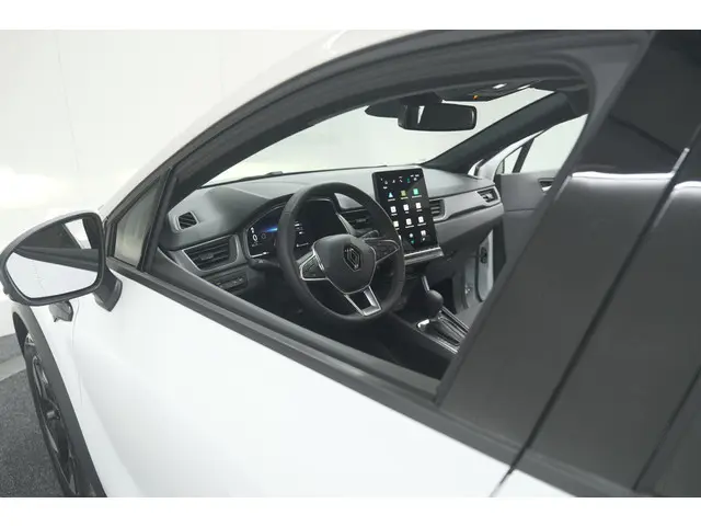 Renault Captur Mild Hybrid 160 EDC Techno 2024 Benzine 3