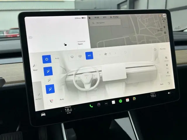 Tesla Model 3 Long Range 75 kWh 2019 Elektrisch 19