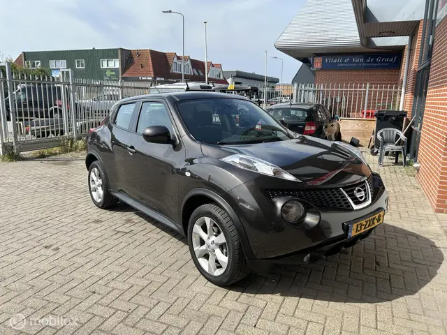 Nissan Juke 1.6 Acenta 2013 Benzine 17