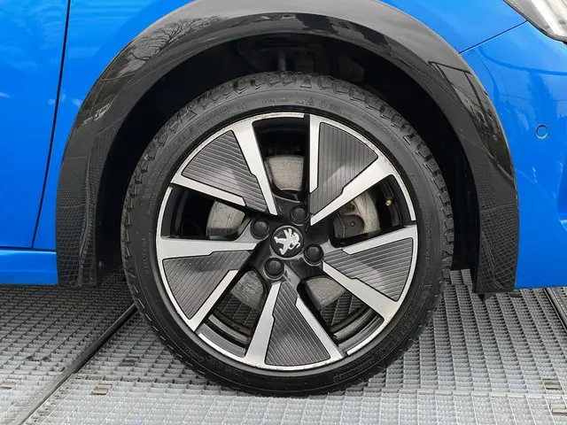 Peugeot e-208 EV GT 350 50 kWh 2020 Elektrisch 29