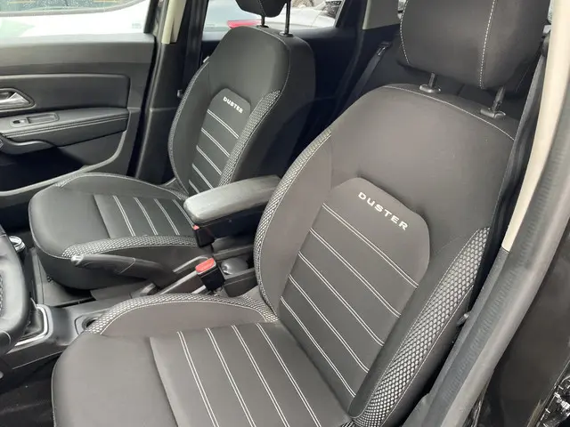 Dacia Duster 1.2 TCe Prestige 2018 Benzine 31