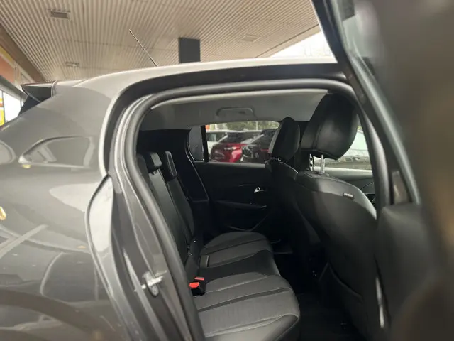 Peugeot 208 1.2 PureTech Allure Pack 2022 Benzine 5