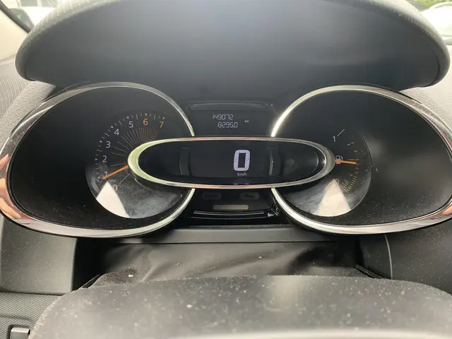 Renault Clio 0.9 TCe ECO Collection 2012 Benzine 4
