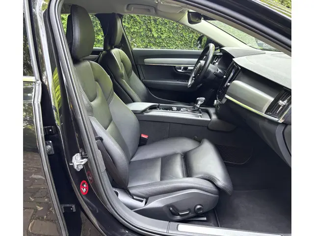 Volvo V90 2.0 T4 2019 YOUR CLASSIC CAR-SOLD. 2019 Benzine 2