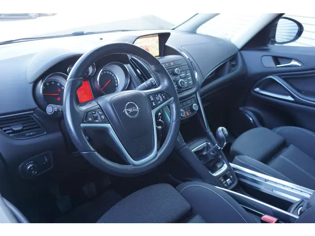 Opel Zafira Tourer 1.4 Cosmo 7persoons - 2013 Benzine 10