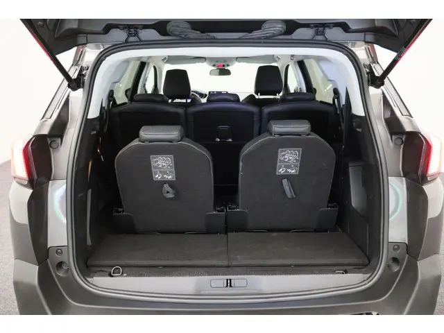 Peugeot 5008 1.2 PureTech Blue Lease Premium 2020 LPG/Gas 4