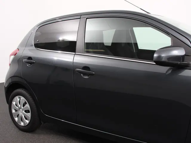 Peugeot 108 1.0 e-VTi Active 2020 Benzine 23