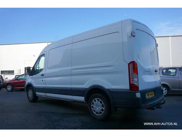 Ford Transit 350 2.2 TDCI L3H3 Ambiente 2015 Diesel 6