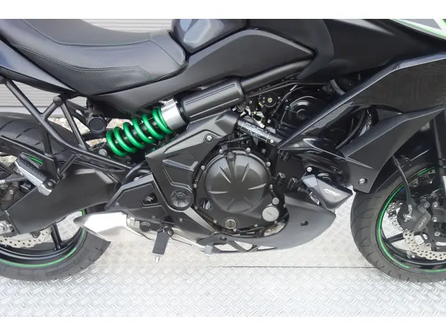 Kawasaki Versys 650 ABS 2017 Benzine 9