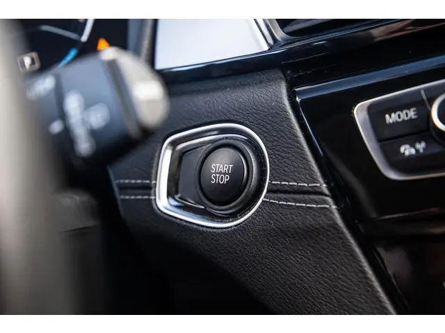 BMW X2 xDrive25e Executive 2022 Hybride Benzine 41