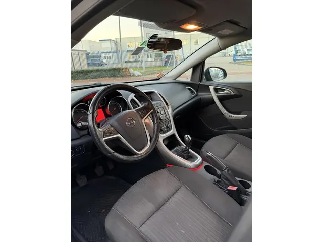 Opel Astra Sports Tourer 1.7 CDTi Selection 2012 Diesel 11