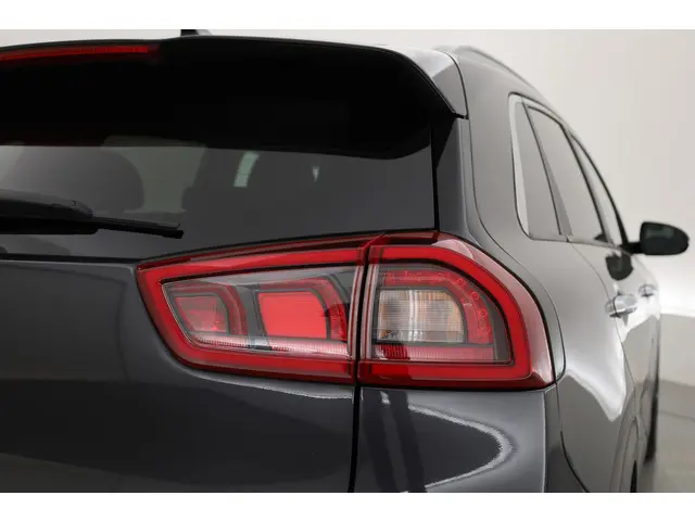Kia e-Niro ExecutiveLine 64 kWh 2019 Elektrisch 36