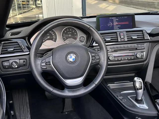 BMW 4 Serie Cabrio 428i High Executive 2014 Benzine 37