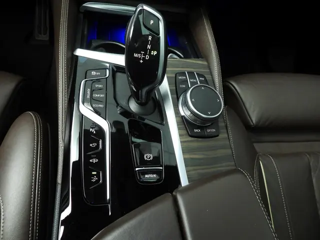 BMW 6 Serie Gran Turismo 630i 2020 Benzine 17