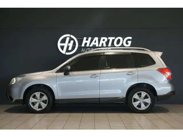 Subaru Forester 4wd 2014 Benzine 5