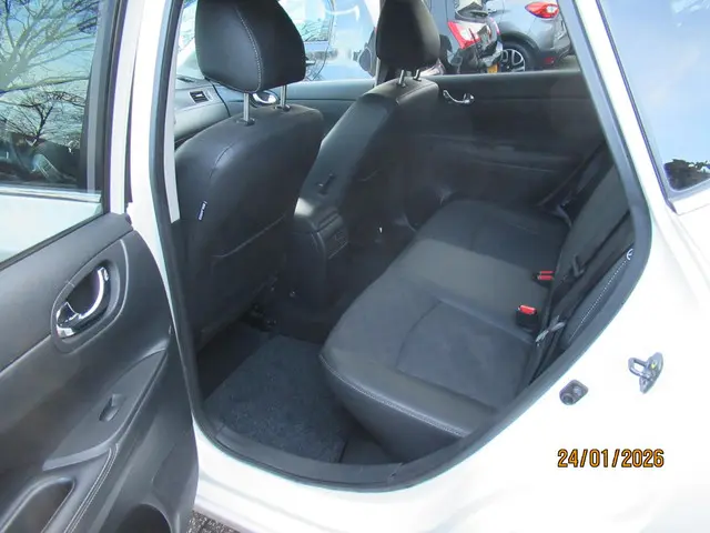 Nissan Pulsar 1.2 DIG-T Connect Edition 2017 Benzine 3