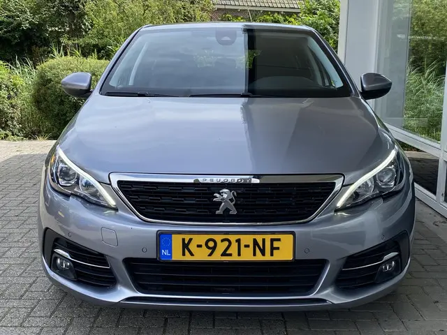 Peugeot 308 1.2T 130pk Tech Edition 2018 Benzine 5