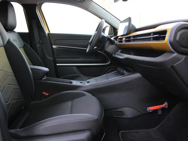 Jeep Avenger 1st Edition 54 kWh 2024 Elektrisch 7