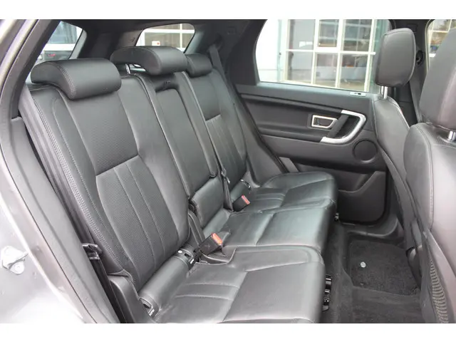 Land Rover Discovery Sport 2.0 Si4 4WD SE 2016 Benzine 21