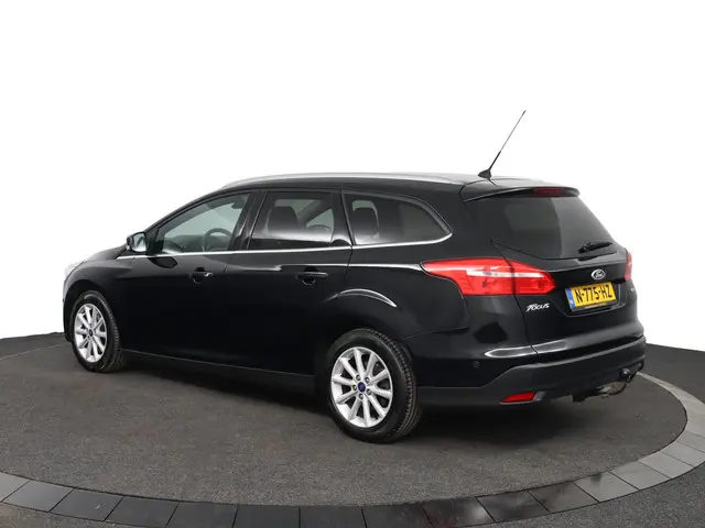 Ford Focus Wagon 1.5 Titanium Edition 2015 Benzine 7